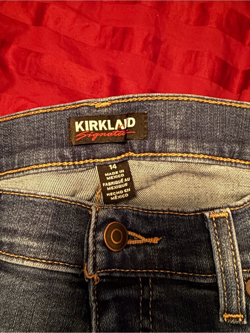 Kirkland Signature Women's Medium Blue High-Rise Skinny Jeans - Picture 3 of 3